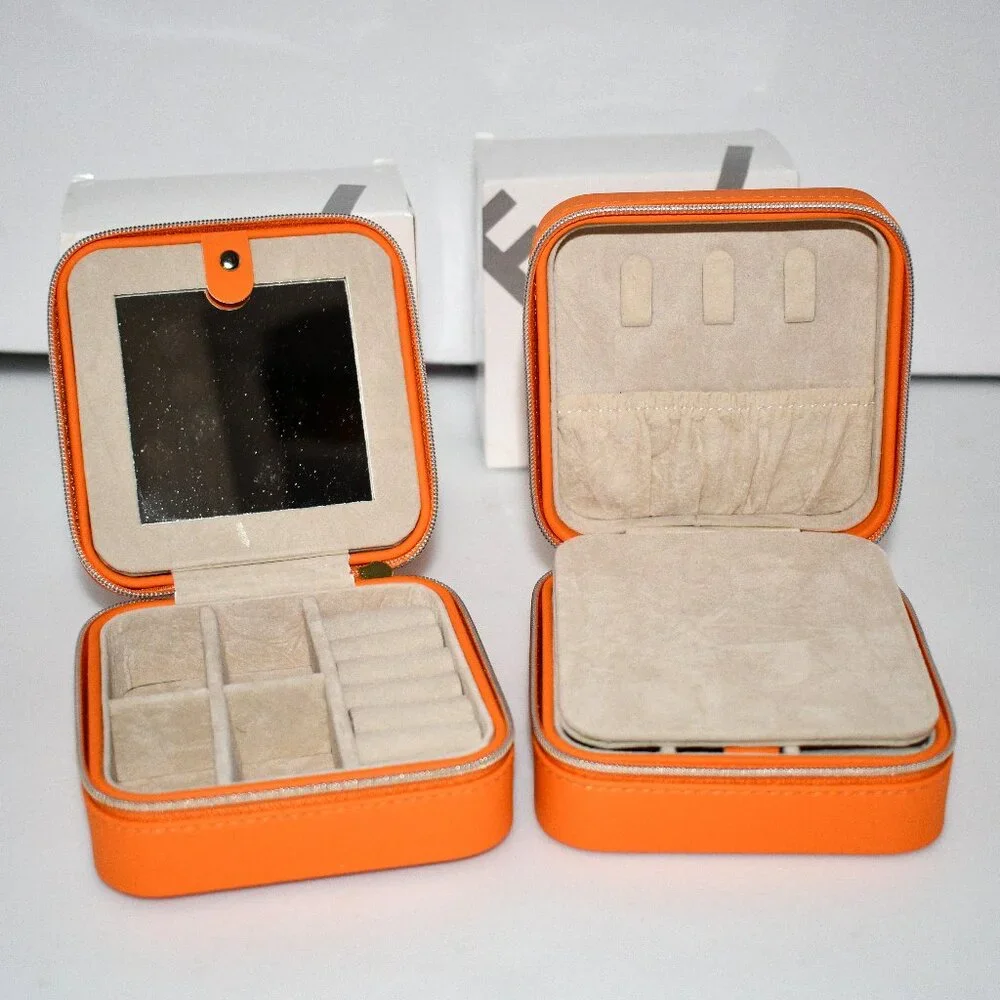 NIB Set of TWO KEINE MARKE Travel Jewelry Organizer in Orange